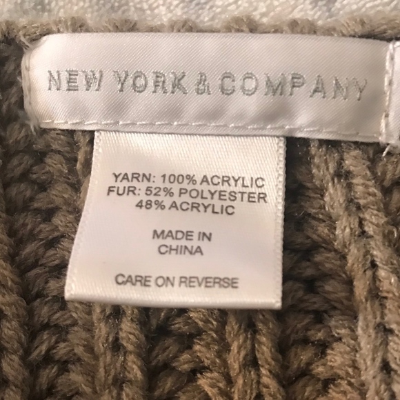 NY&Co Infinity Scarf - Picture 6 of 6